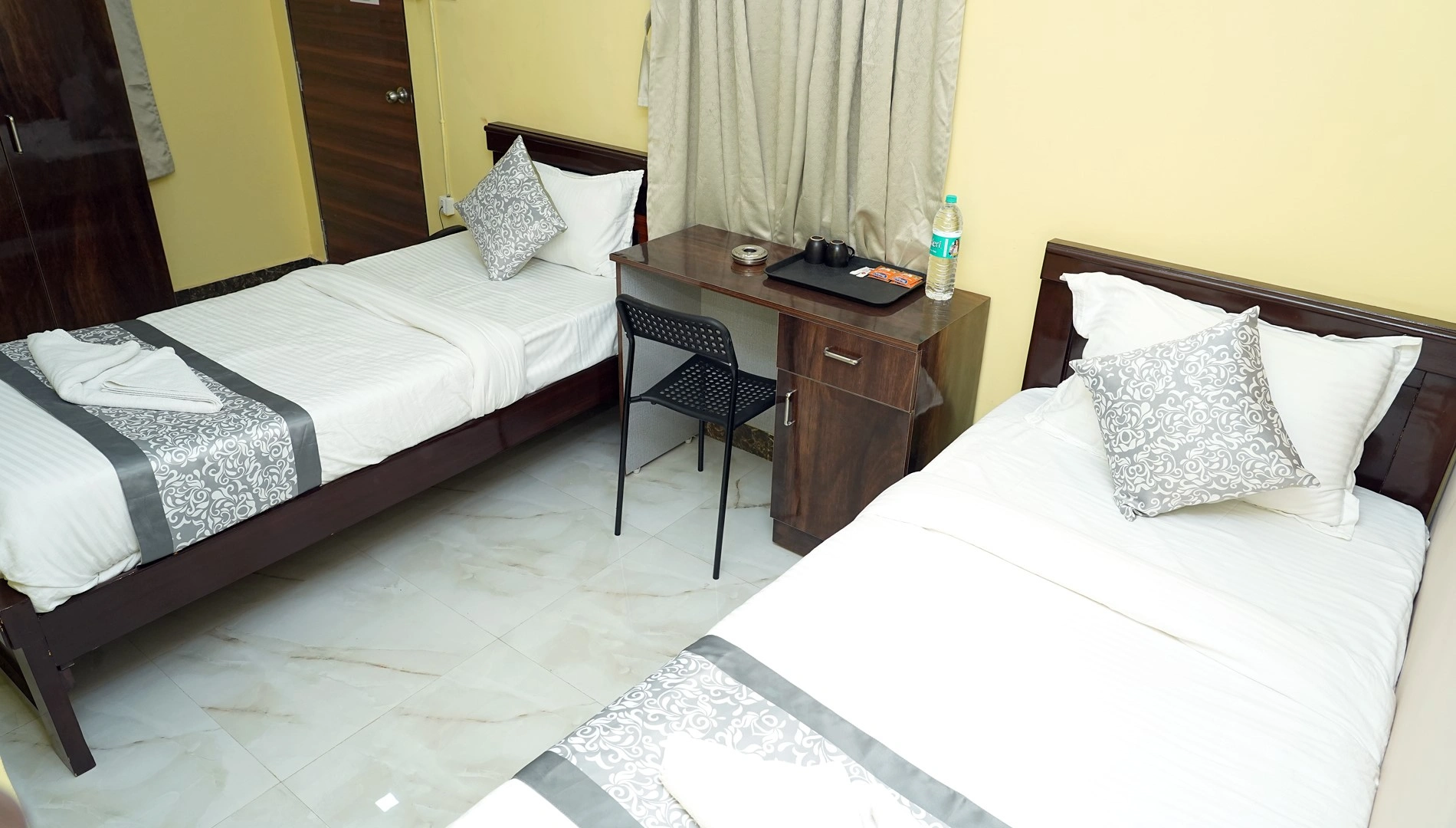 Hotel Hyderabad Pulse