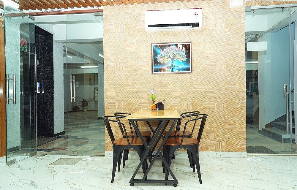 Gallery Picture