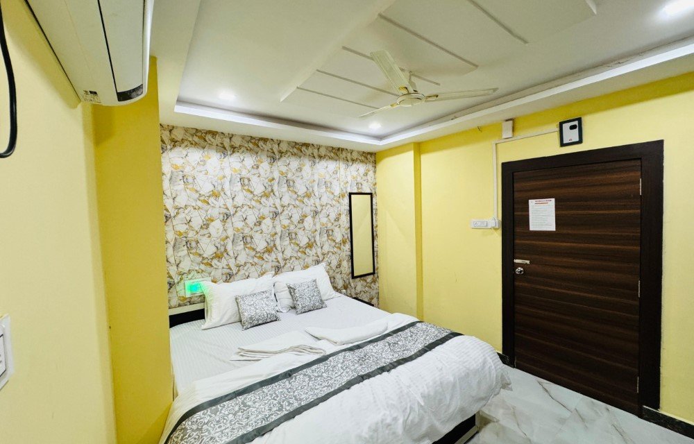 Hotel Hyderabad Pulse