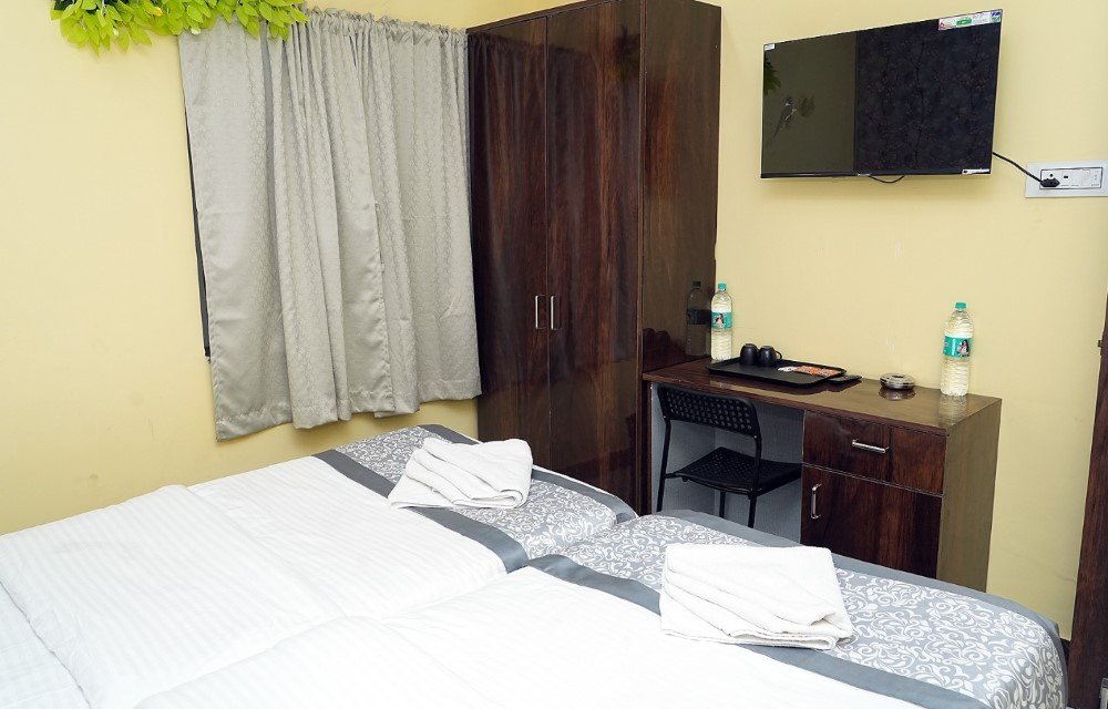 Hotel Hyderabad Pulse