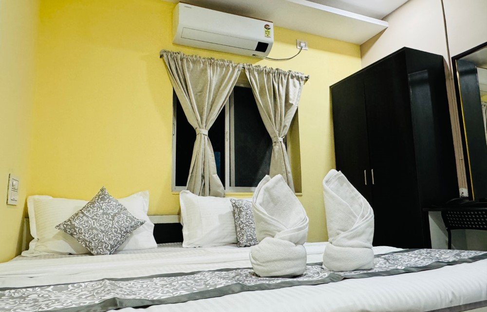 Hotel Hyderabad Pulse